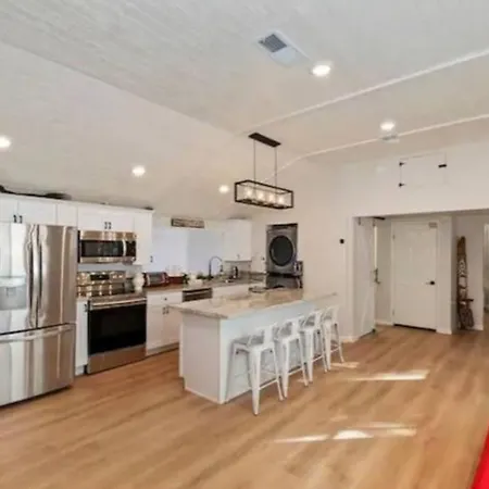 Modern Moab: Near Boulder Bay + Spa + Large Yard Big Bear Lake Exterior photo
